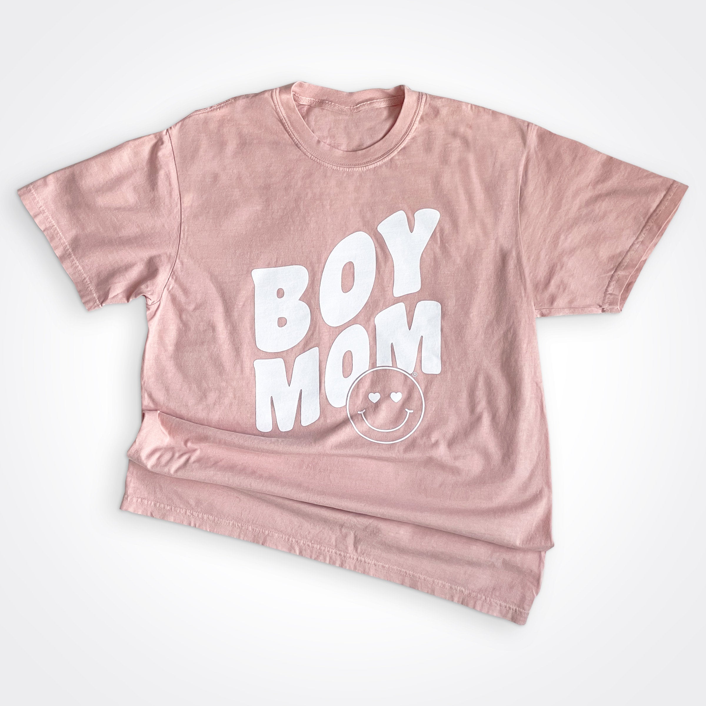 Boymom® Heart Eyes Shirt in Peachy Color